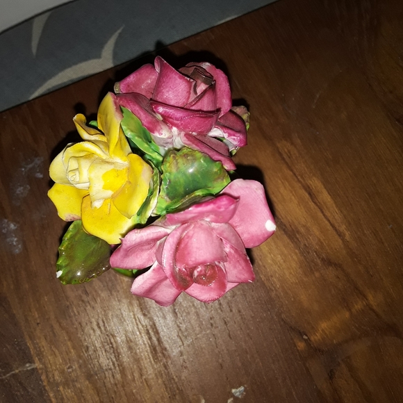 Vintage Bone China Flower Bouquet - Picture 2 of 4